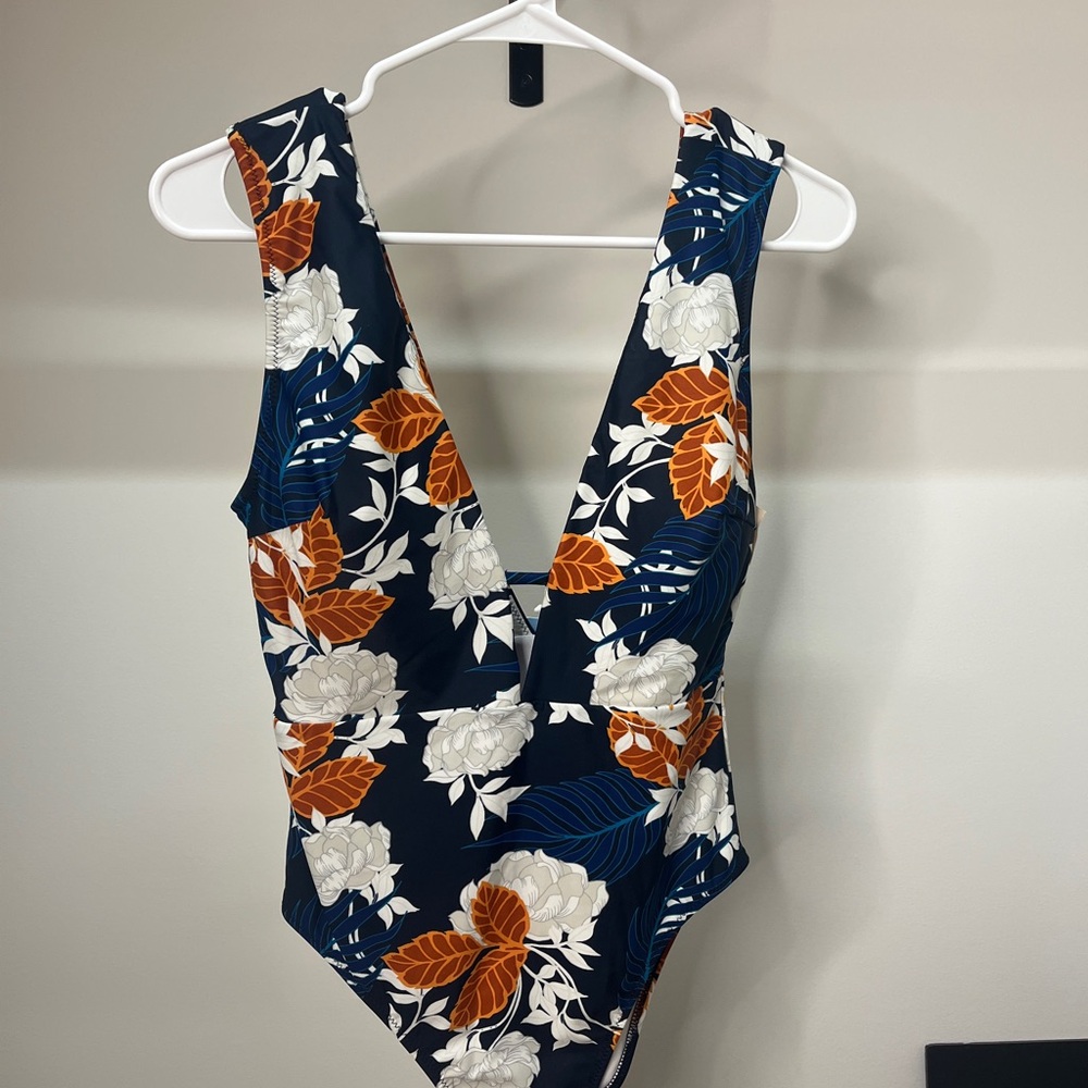 Cupshe Navy Floral One-Piece Swimsuit with White & Burnt Orange Leaves